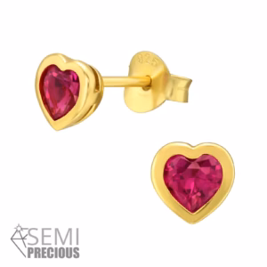 Oorstekers rood hartje met kristal gold plated