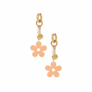 Gouden oorhangers schelpen en roze bloemen