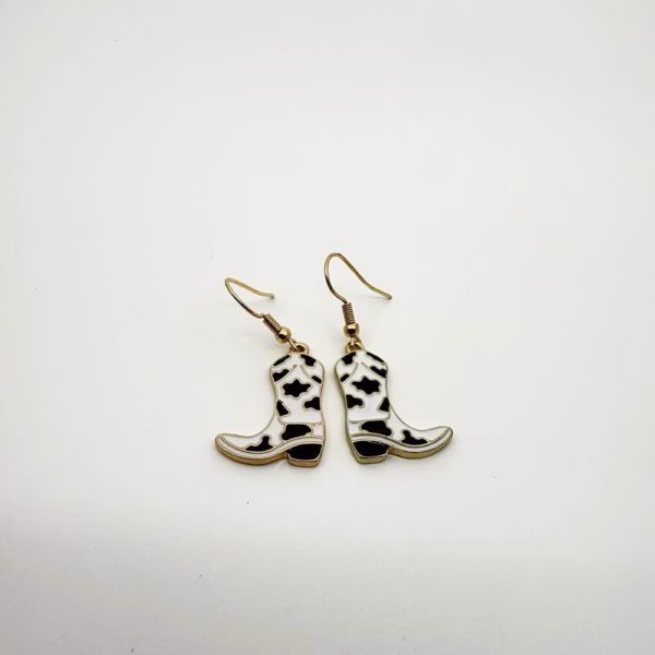 Oorhangers cowboylaarzen koeienprint