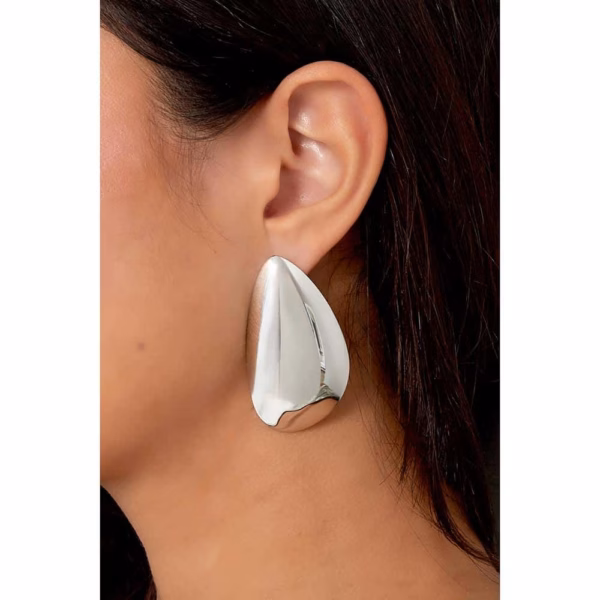 Drop ear studs gold