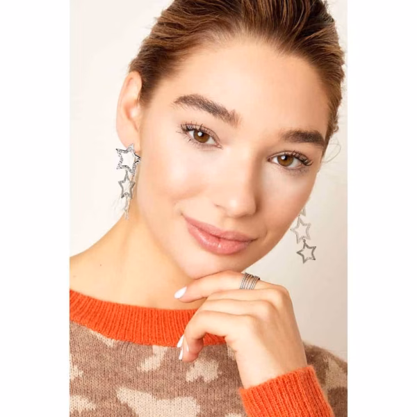 Longues boucles d'oreilles étoile en argent