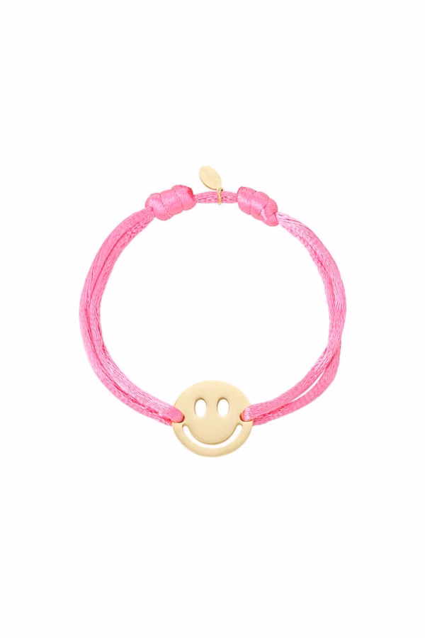 Leuk roze touwarmbandje met smiley